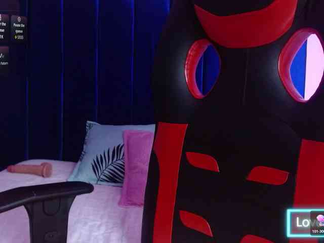 Lucy-wish1 webcam