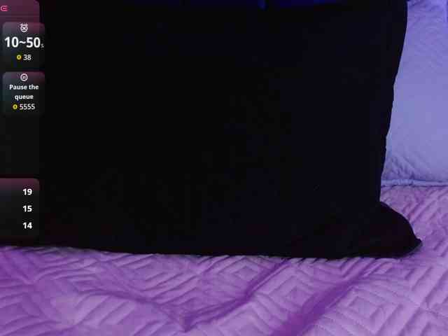 Lucy-wish1 webcam