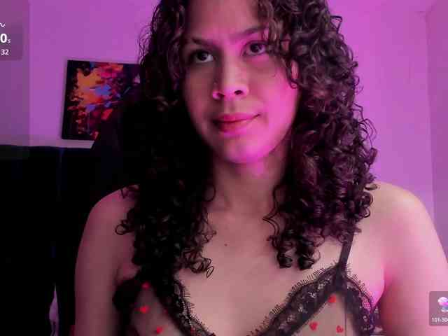 Lucy-wish1 webcam