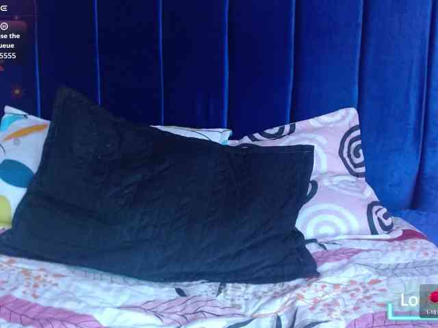 Lucy-wish1 webcam