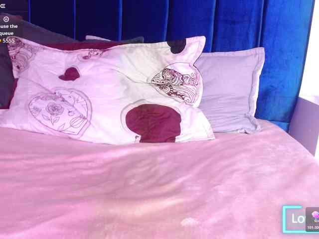 Lucy-wish1 webcam