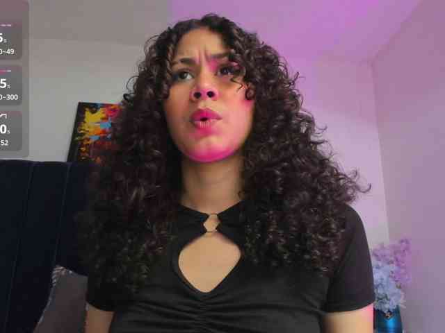 Lucy-wish1 webcam