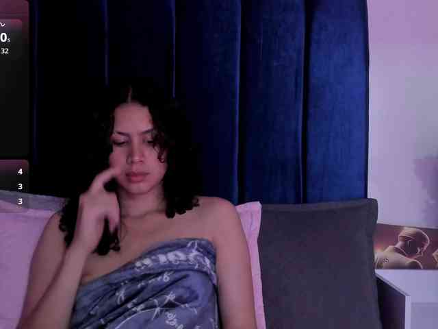 Lucy-wish1 webcam