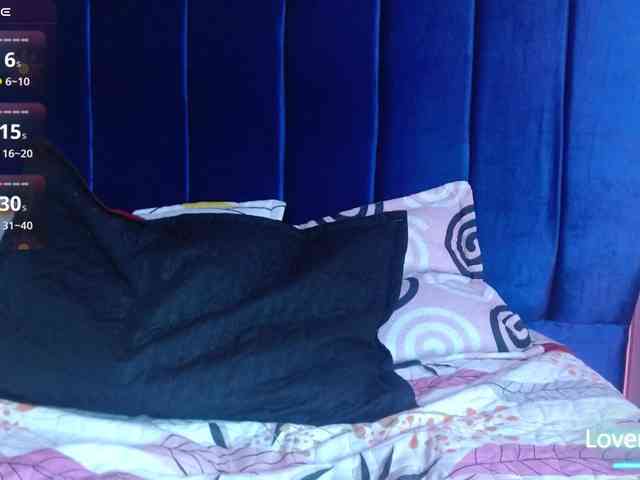 Lucy-wish1 webcam