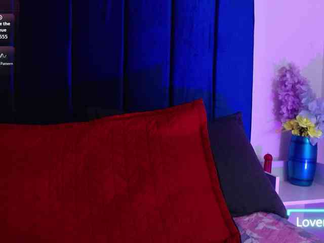 Lucy-wish1 webcam