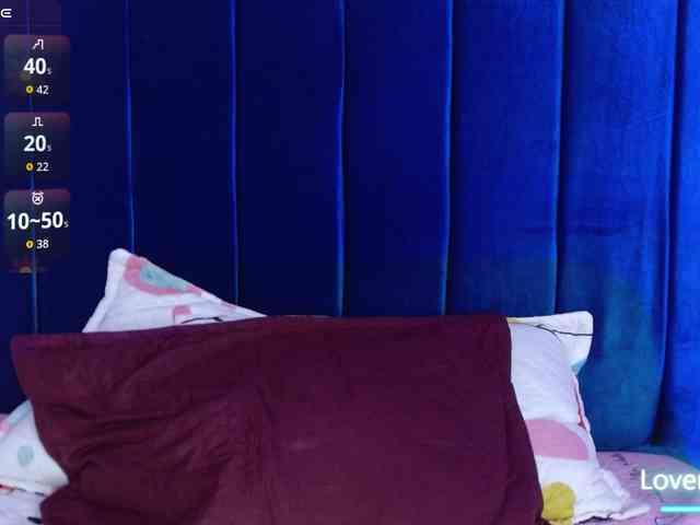 Lucy-wish1 webcam