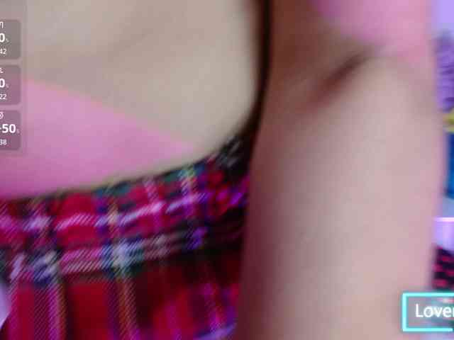 Lucy-wish1 webcam