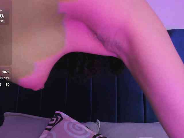 Lucy-wish1 webcam