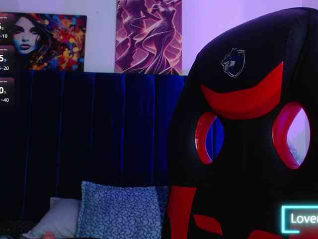 Lucy-wish1 webcam