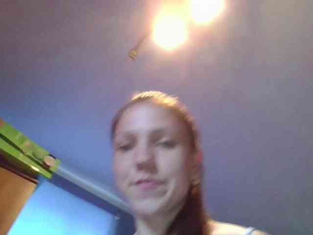 ElizabethJones webcam