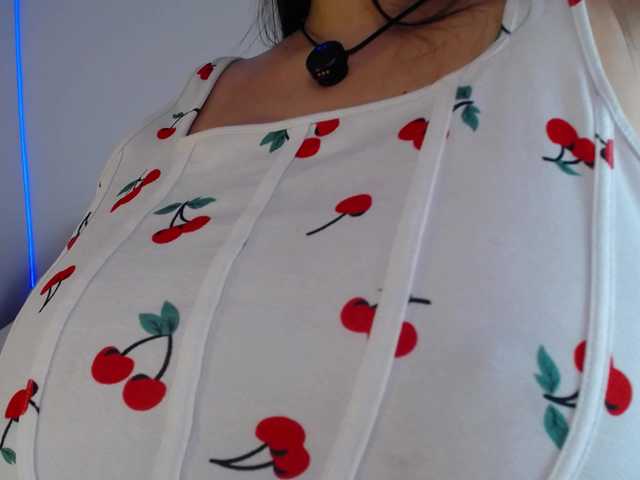 gabriela-r live webcam show