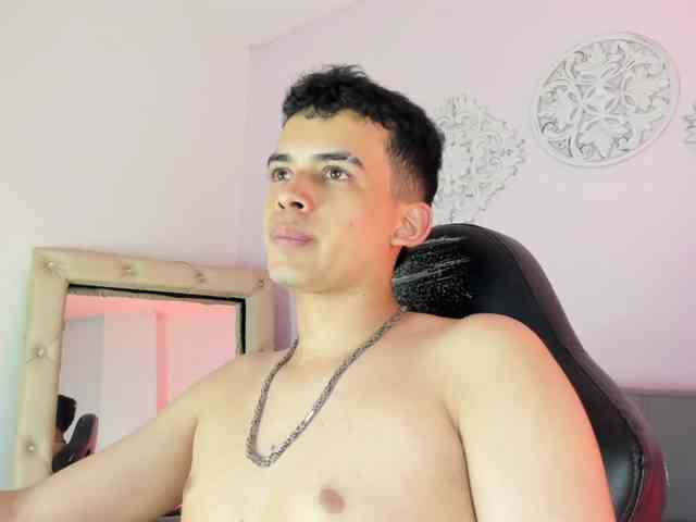 Mathewwstrong Mathewwstrong