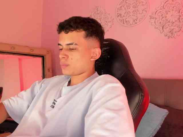 Mathewwstrong Mathewwstrong