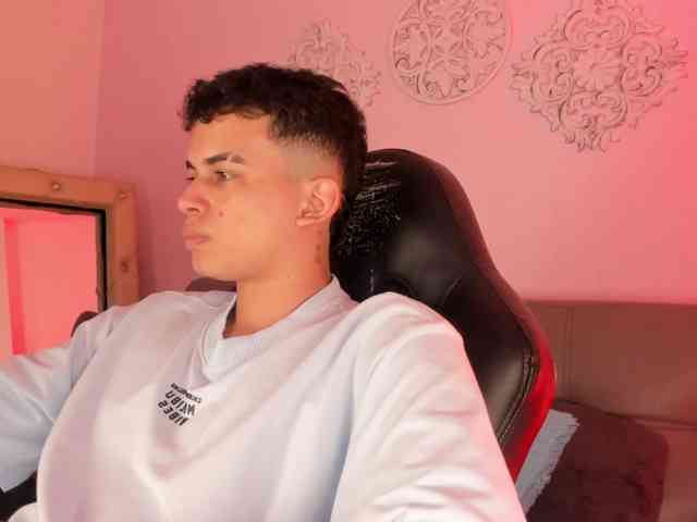 Mathewwstrong Mathewwstrong