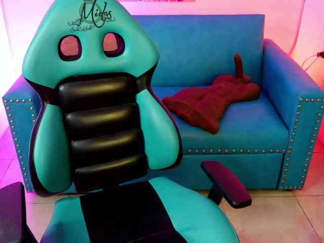 Sofihot4 Sofihot4
