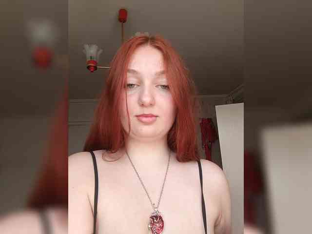 MarryReds webcam