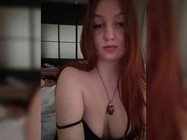 MarryReds webcam