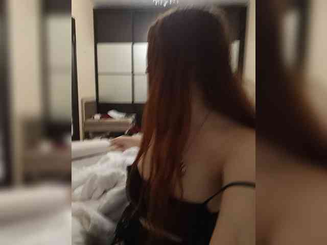 MarryReds webcam