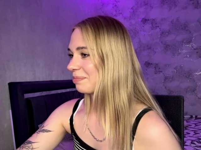 trinavoorhis live sex show