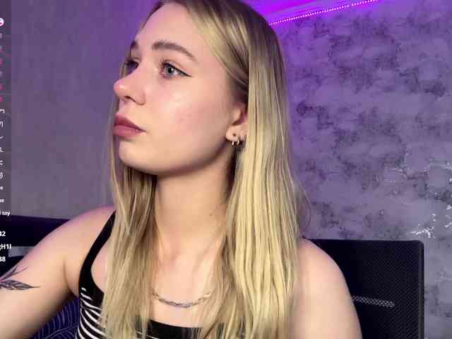 TrinaVoorhis webcam
