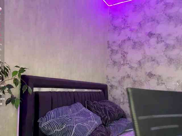 TrinaVoorhis webcam