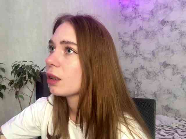 TrinaVoorhis webcam