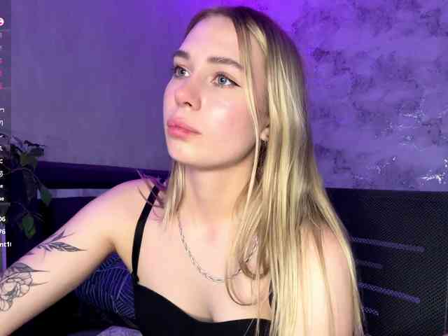 TrinaVoorhis webcam
