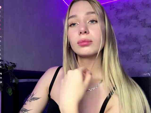 TrinaVoorhis webcam