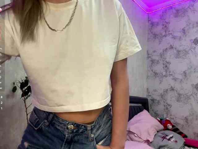 TrinaVoorhis webcam