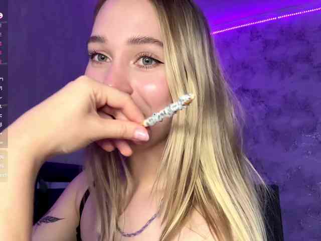 TrinaVoorhis webcam