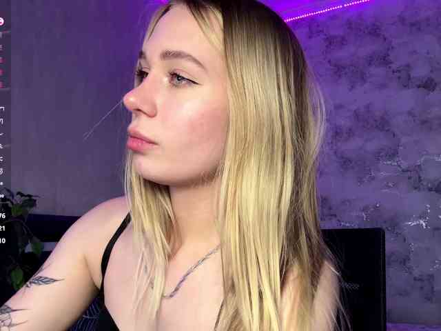 TrinaVoorhis webcam