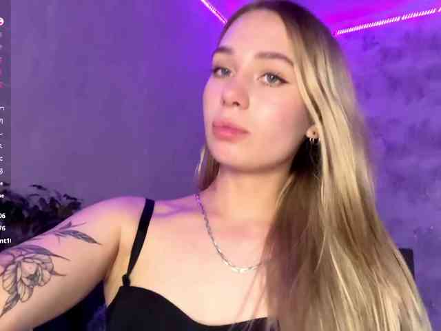 TrinaVoorhis webcam