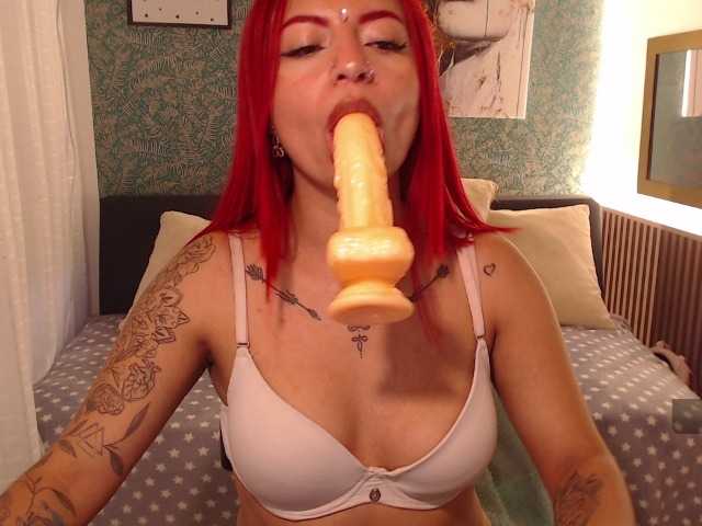 Alissonn-morrt live cam on BongaCams