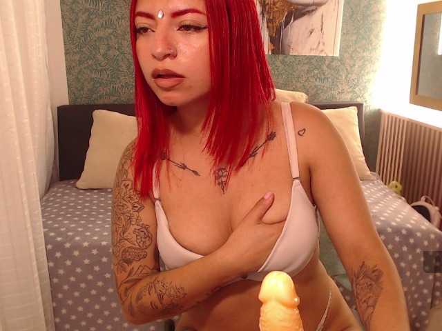 Alissonn-morrt live cam on BongaCams