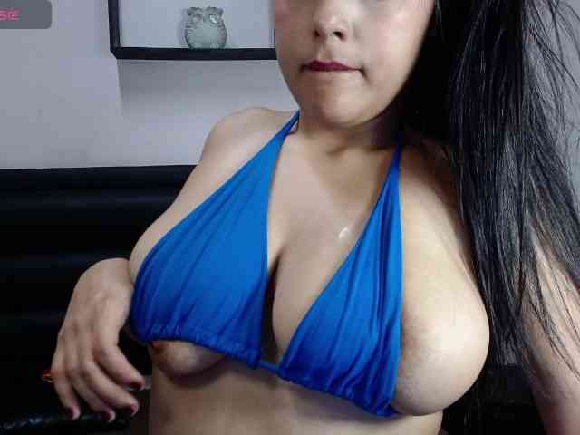 mia-velvett webcam