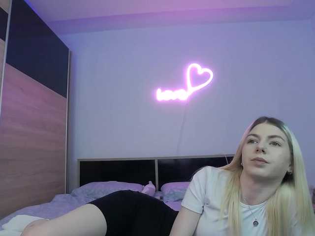 innocentangel live cam on BongaCams