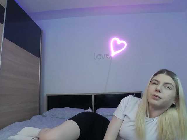 innocentangel live cam on BongaCams
