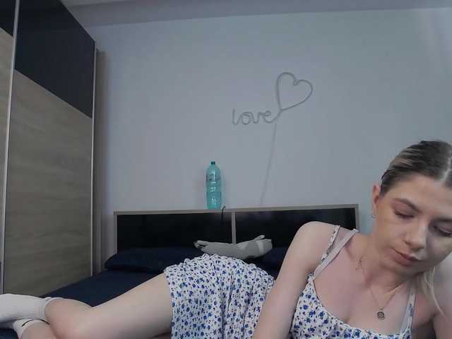 innocentangel live cam on BongaCams