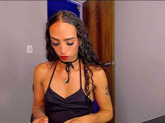 Miissblunt Sex Cam Show