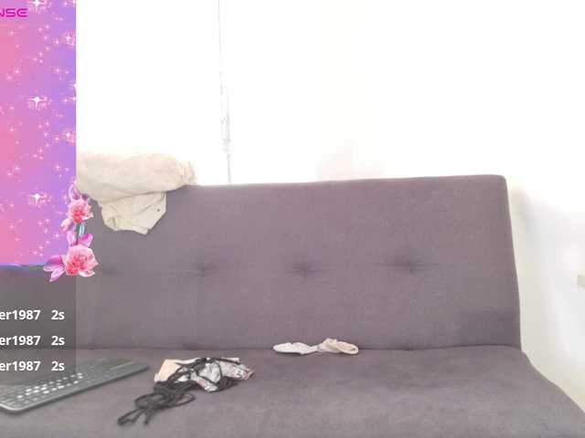 RiriBlonde live cam on BongaCams