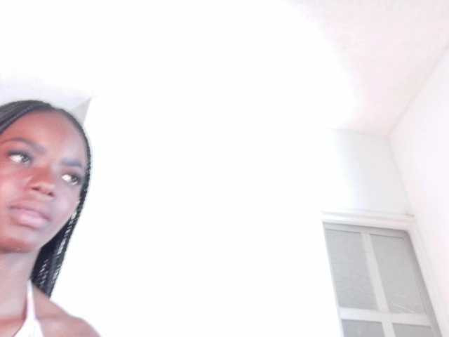 RiriBlonde