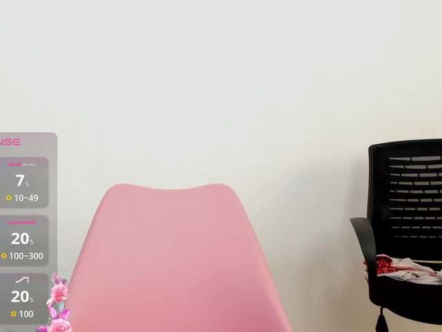 RiriBlonde live cam on BongaCams