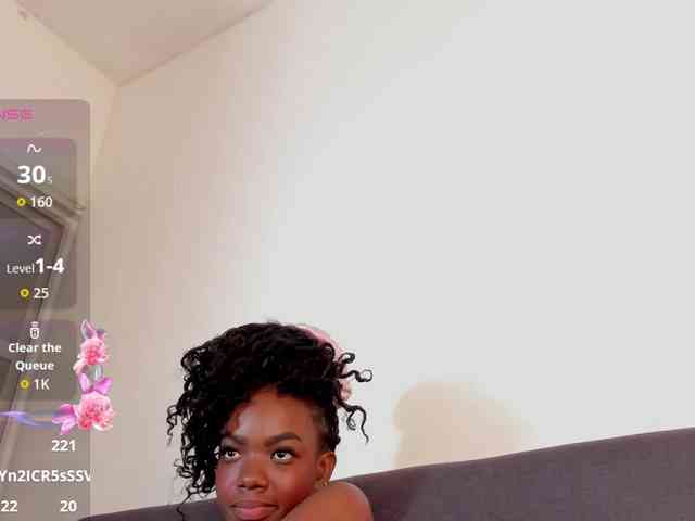 Ririblonde webcam