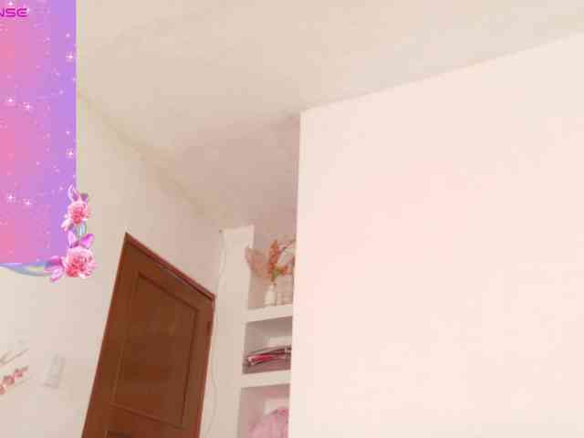 Ririblonde webcam