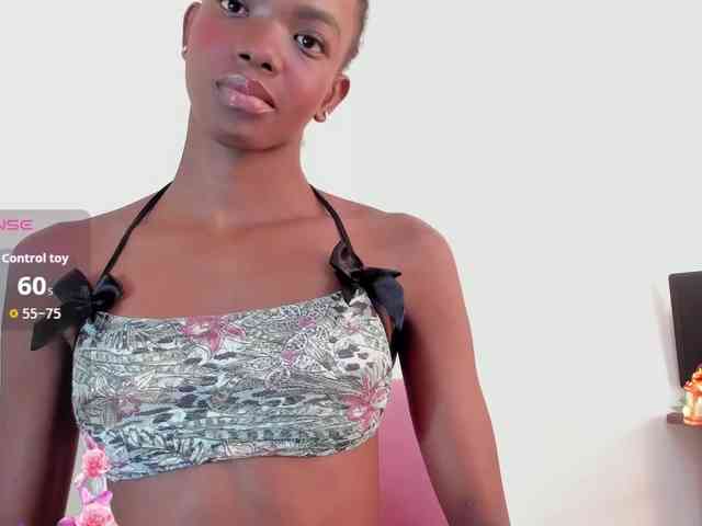 Ririblonde webcam