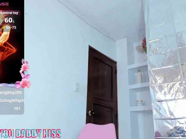 Ririblonde webcam