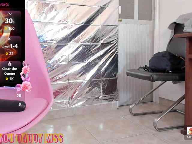 Ririblonde webcam