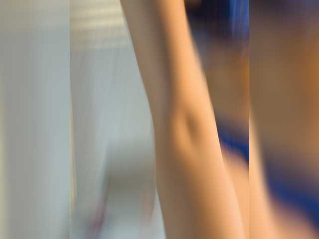 Sweetpoison23 live cam on BongaCams