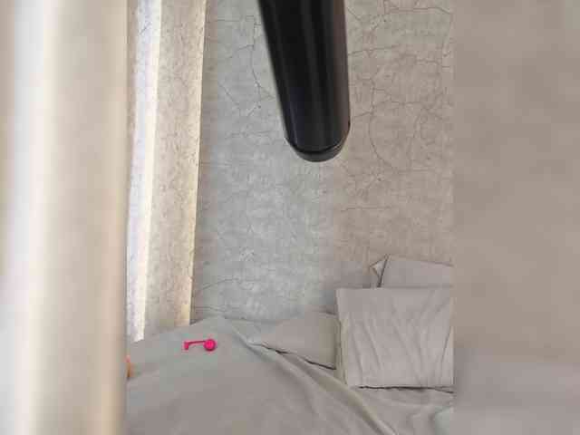 Sweetpoison23 webcam