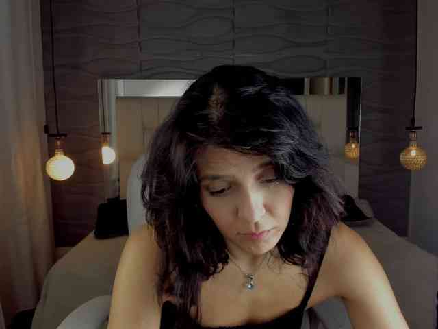 Sweetpoison23 webcam